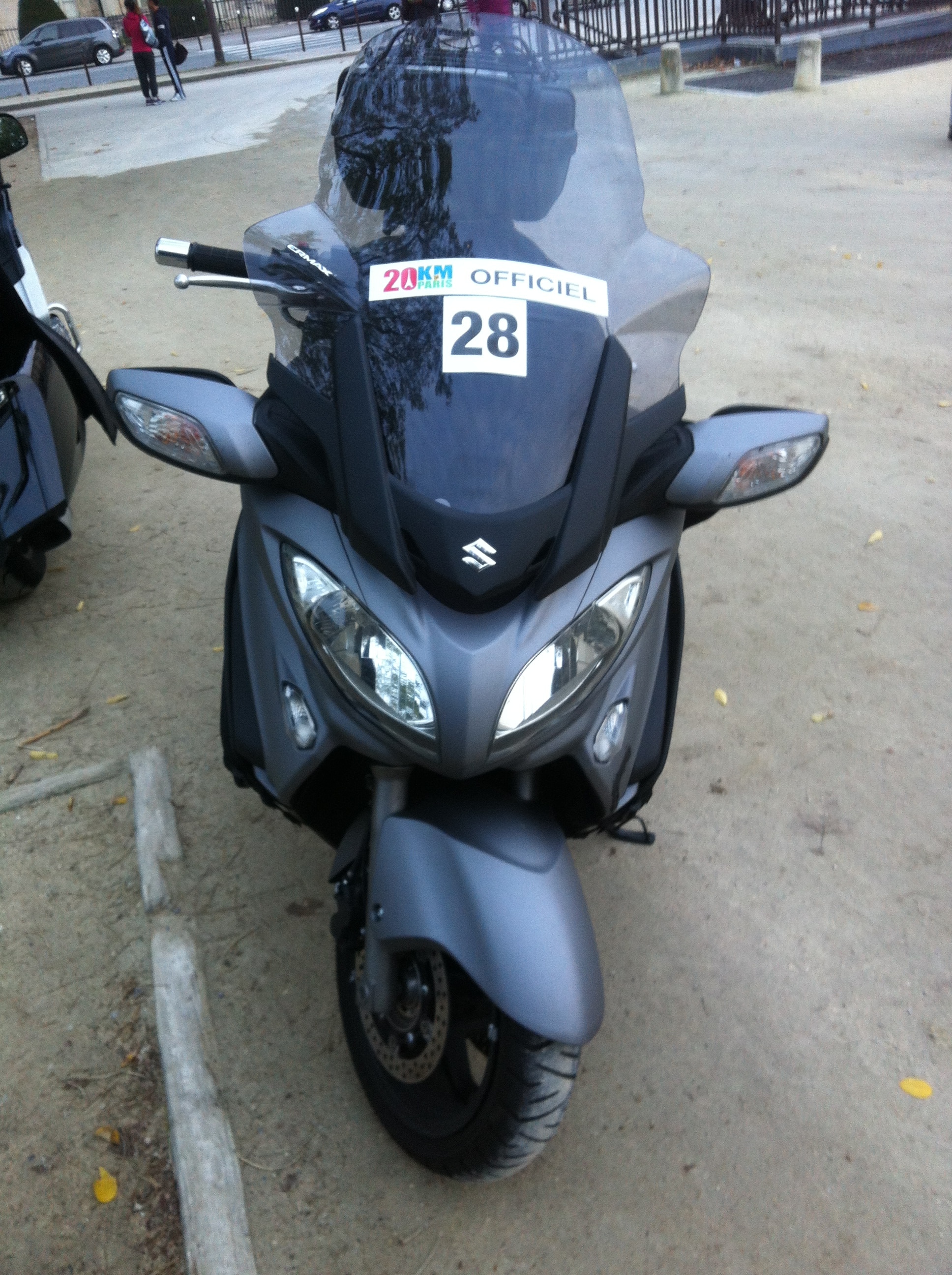 Scooter taxi Liberty 20 km Paris Scooter taxi Liberty 20 km Paris