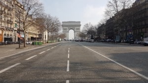 Taxi moto Paris Liberty Trans VTC Avenue de la Grande Armée