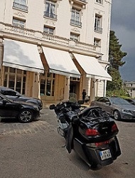 Taxi moto Trianon Palace Versailles